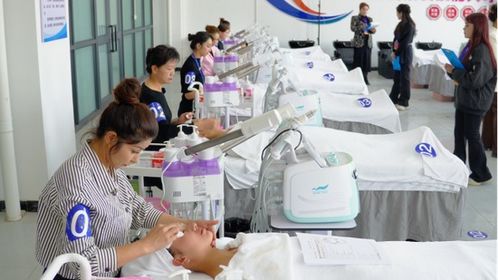 以賽賦能，技藝綻放 喀什第三屆職業(yè)技能大賽美容美發(fā)項目助力美業(yè)高質量發(fā)展