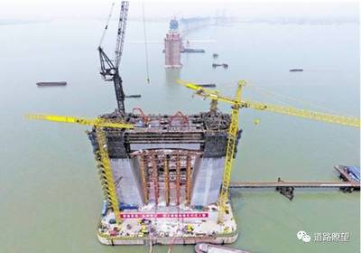 滬通長江大橋 中國“最長最高”紀錄的工程奇跡與技術突破